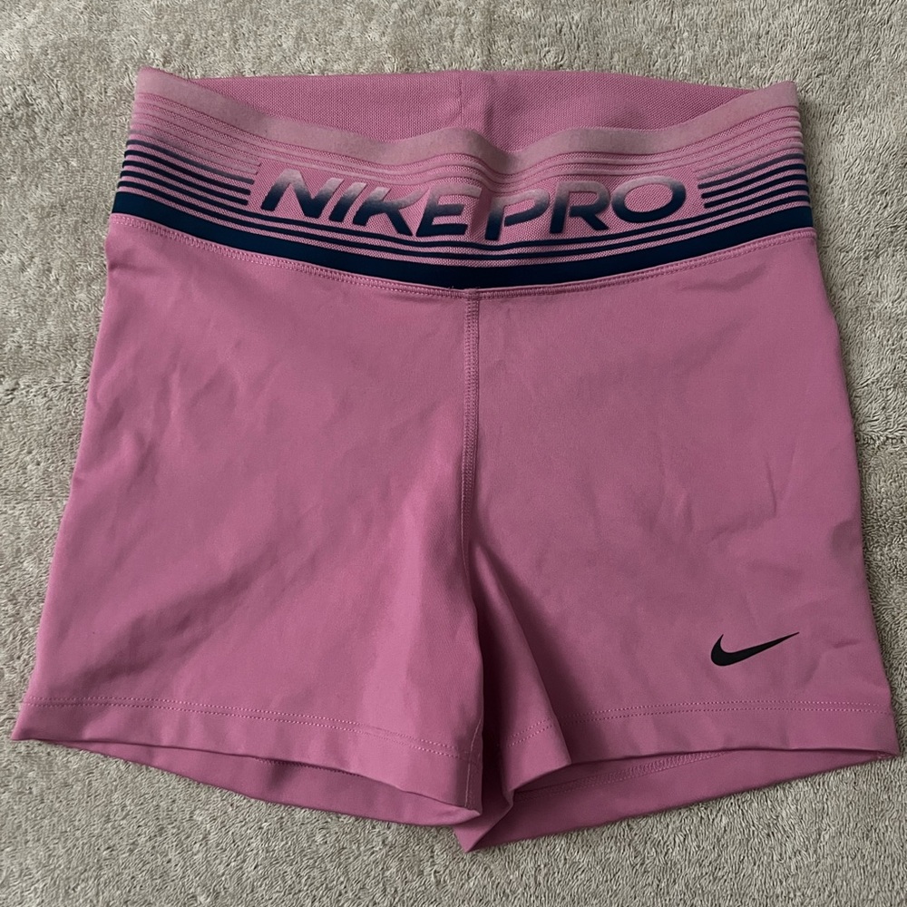 Nike Dri-Sport Pink Size Small